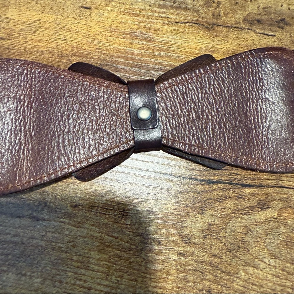 YIK FUNG Brown Leather Bow Front Elastic Snap Belt Wide Braided Vintage Y2K - Picture 9 of 11